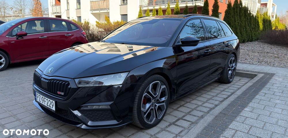 Skoda Octavia 2.0 TDI RS DSG - 9