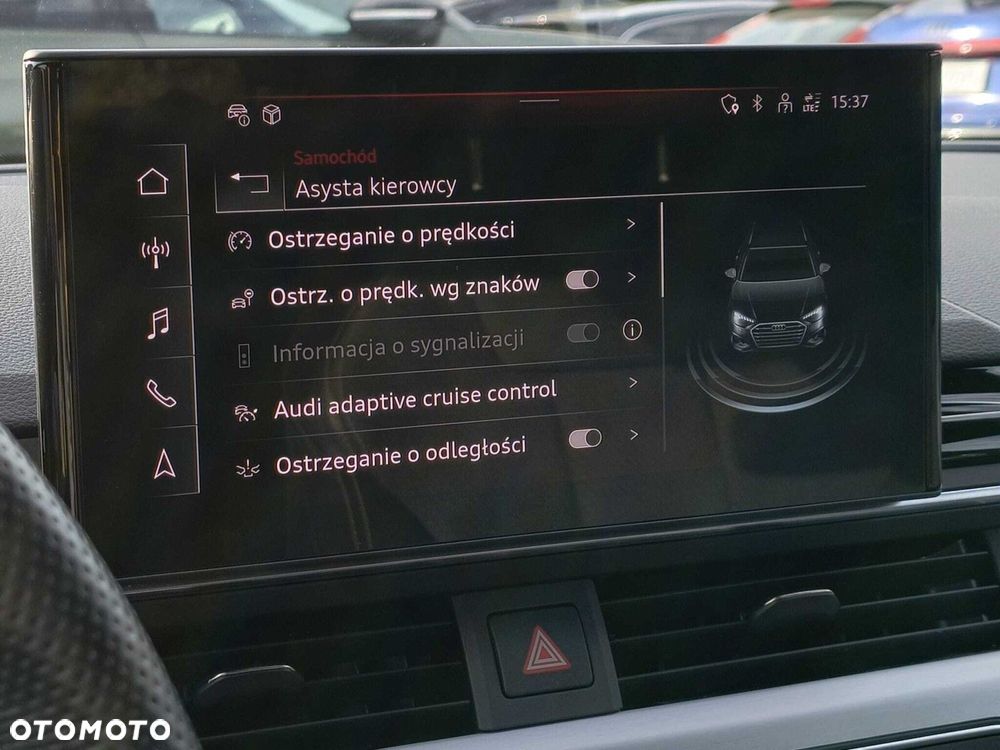 Audi A4 Avant - 32