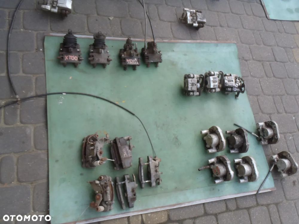 zacisk jarzmo tył tylne chatenet 26 jdm titane  ligier js 50 mgo microcar aixam 400 500 city jdm tasso italcar virgo