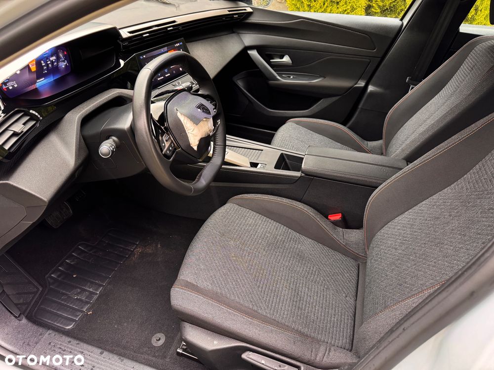 Peugeot 308 - 5