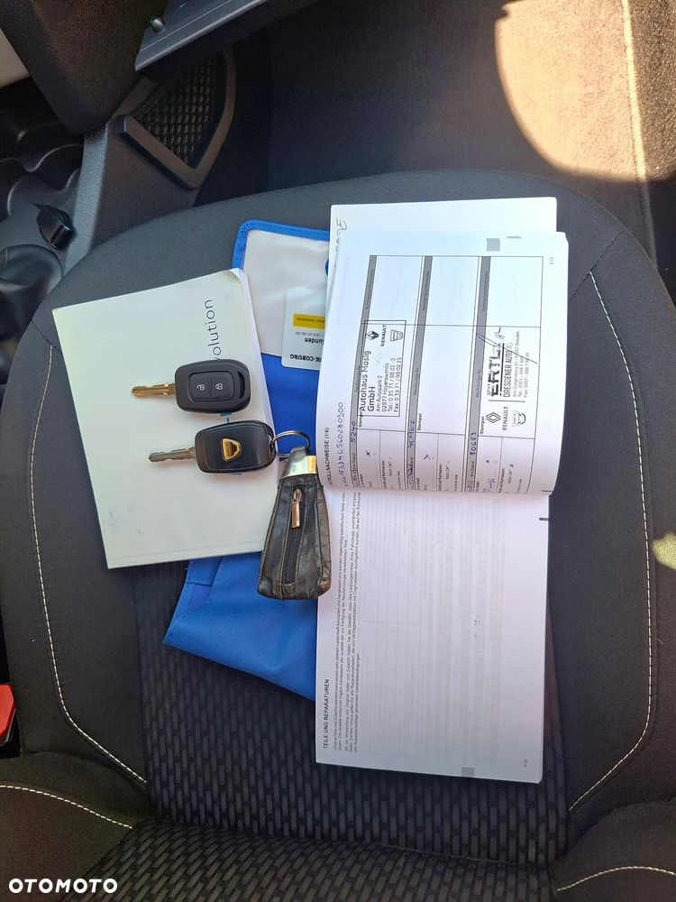 Dacia Sandero - 33