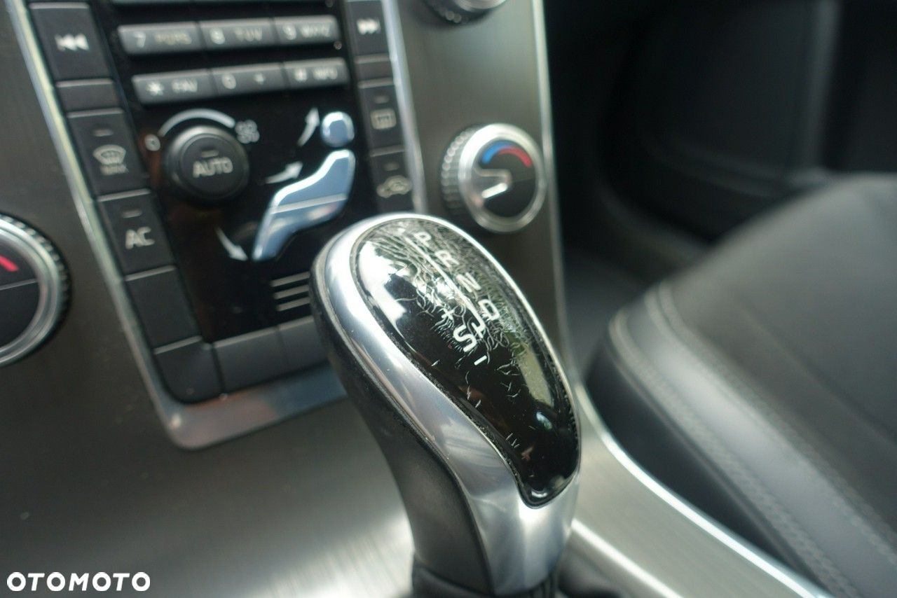 Volvo S60 - 23