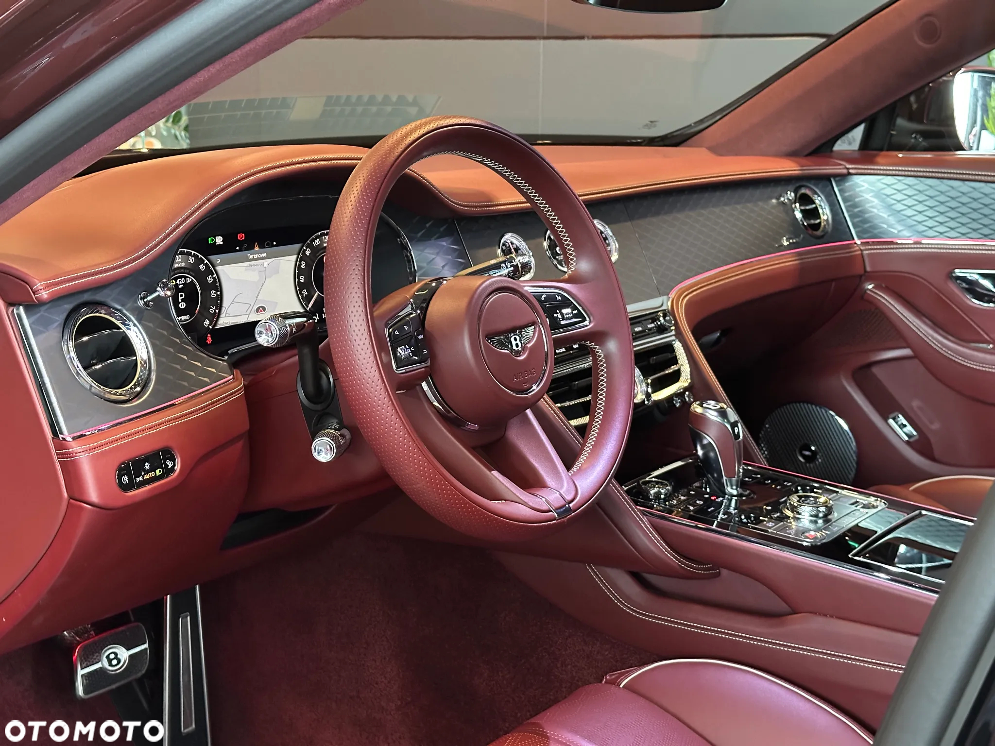 Bentley Flying Spur New V8 PHEV Speed - 12