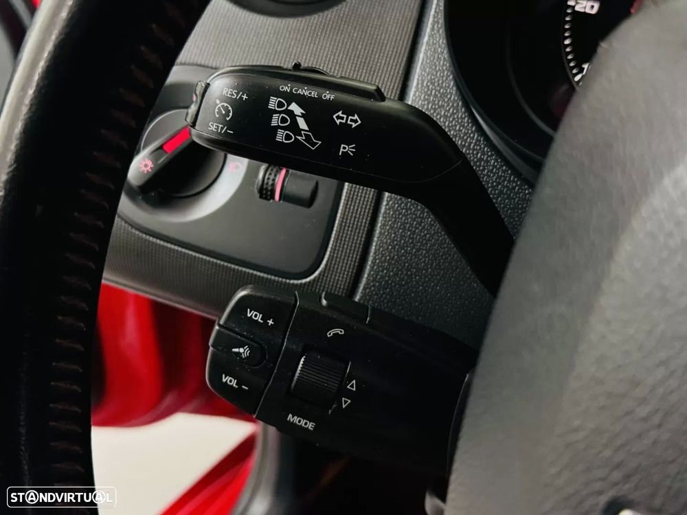 SEAT Ibiza 1.6 TDI FR - 40