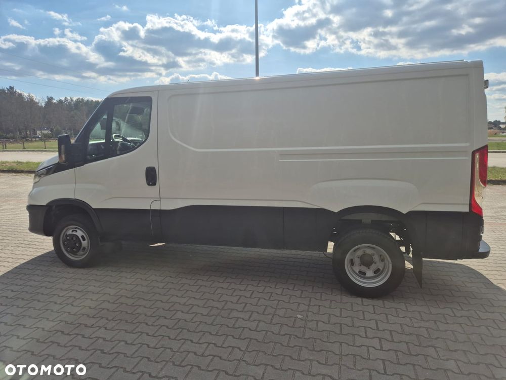 Iveco Daily - 18