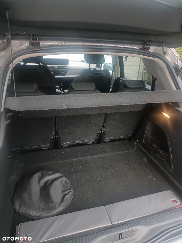 Citroën C4 Picasso PureTech 130 Stop&Start SHINE - 8