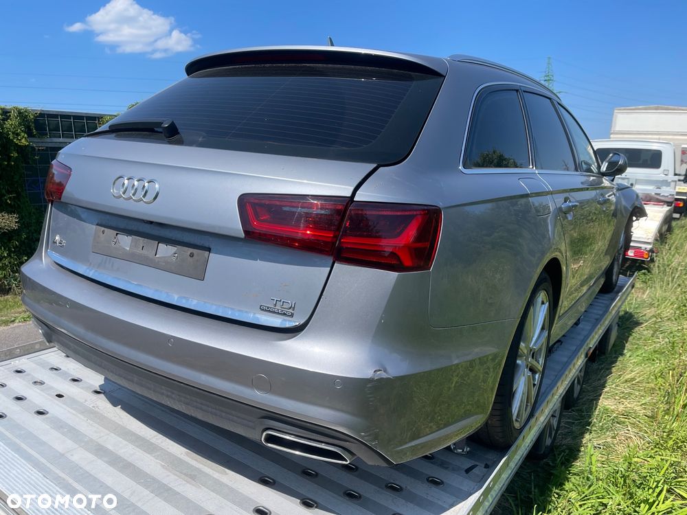 Audi A6 Avant 2.0 TDI Ultra DPF S tronic - 12