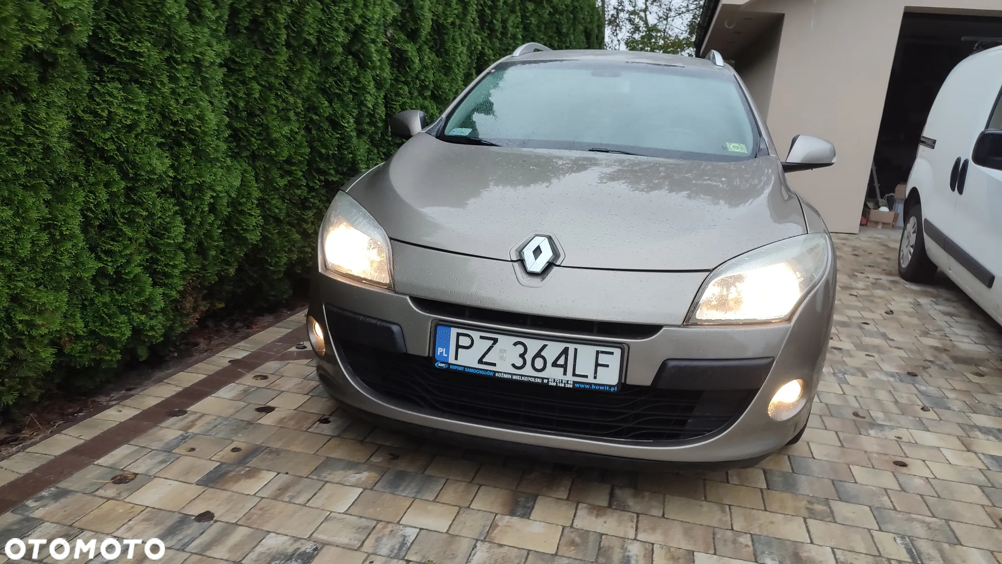 Renault Megane 1.9 dCi FAP Grandtour Exception - 11