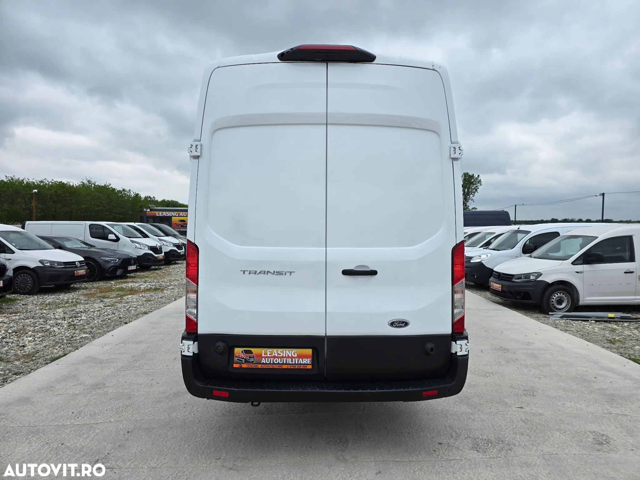 Ford New Transit L4H3 - 9