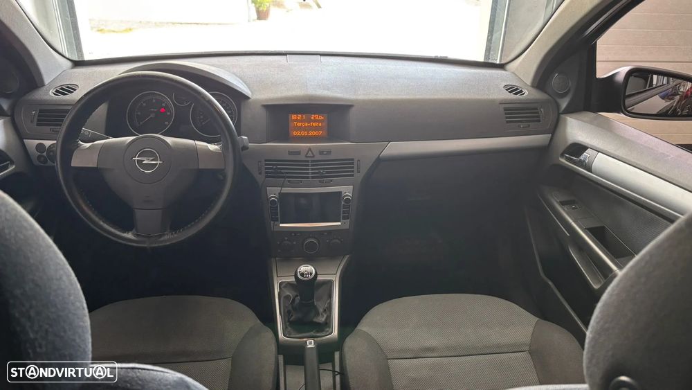 Opel Astra 1.3 CDTi Edition - 4