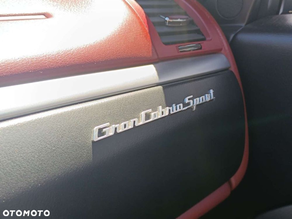 Maserati GranCabrio - 27