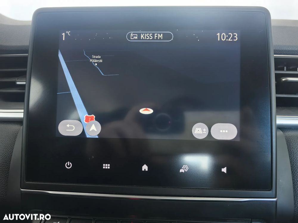 Renault Captur TCe 140 FAP Intens - 11