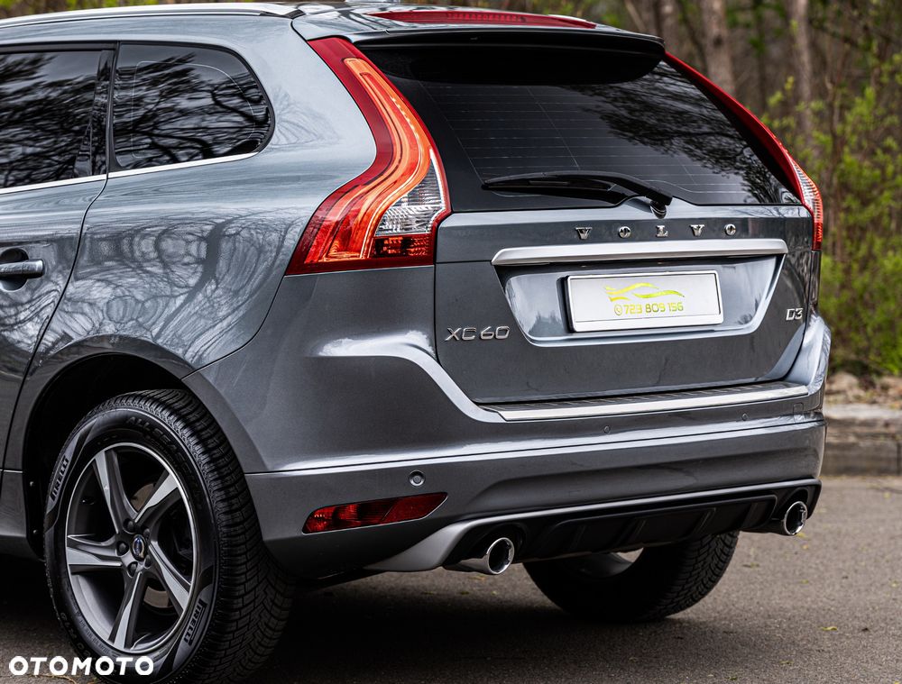Volvo XC 60 D3 Drive-E R-Design Momentum - 18