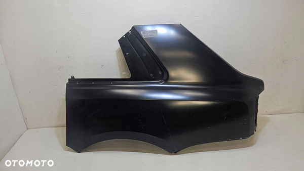 BŁOTNIK TYŁ TYLNY LEWY ROLLS ROYCE CULINAN 7434425
