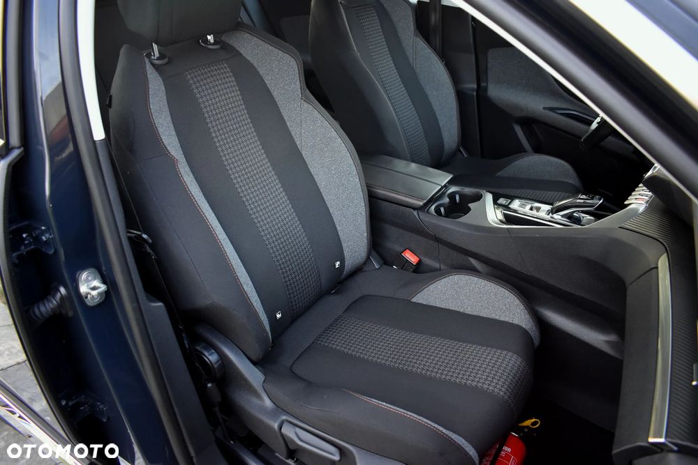 Peugeot 3008 1.2 PureTech Active - 36
