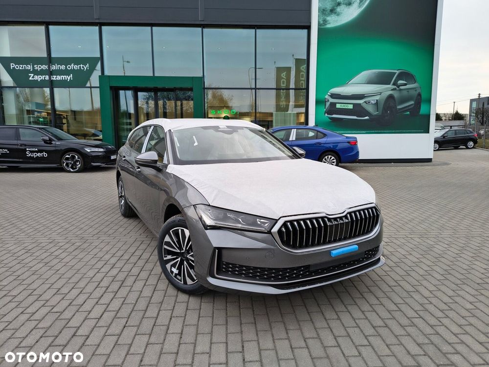 Skoda Superb 2.0 TDI SCR Drive DSG - 2