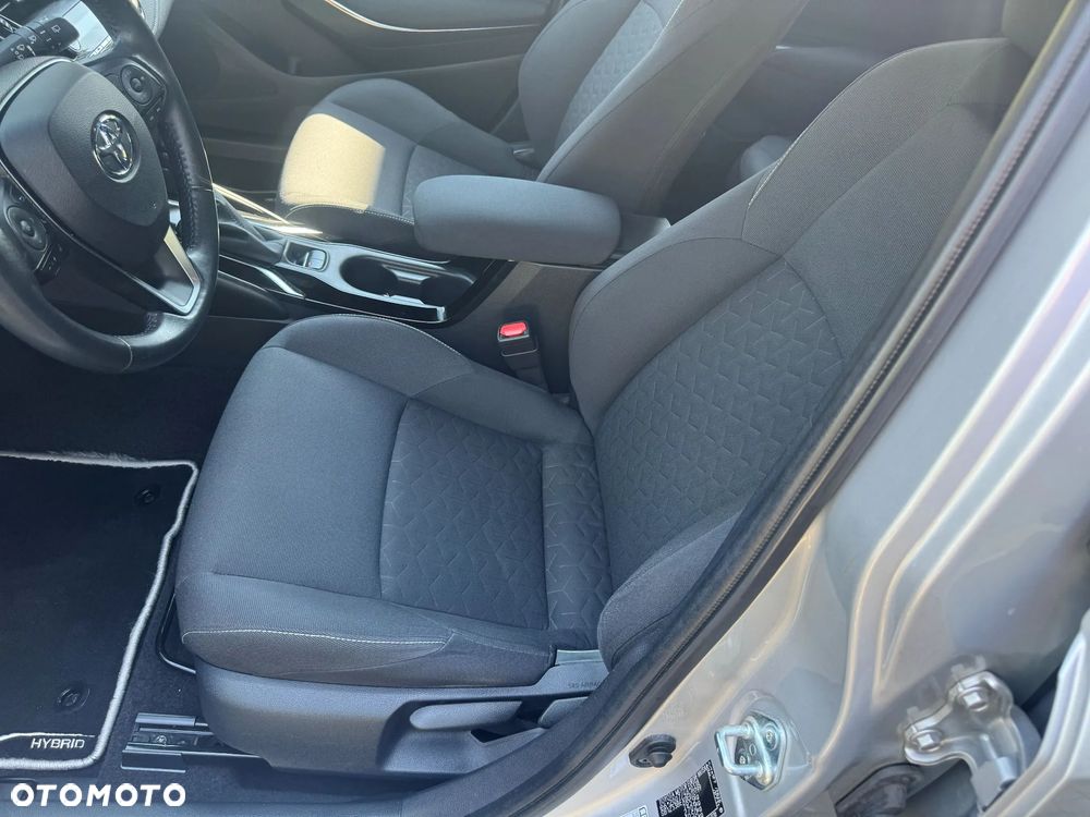 Toyota Corolla 2.0 Hybrid Comfort - 16