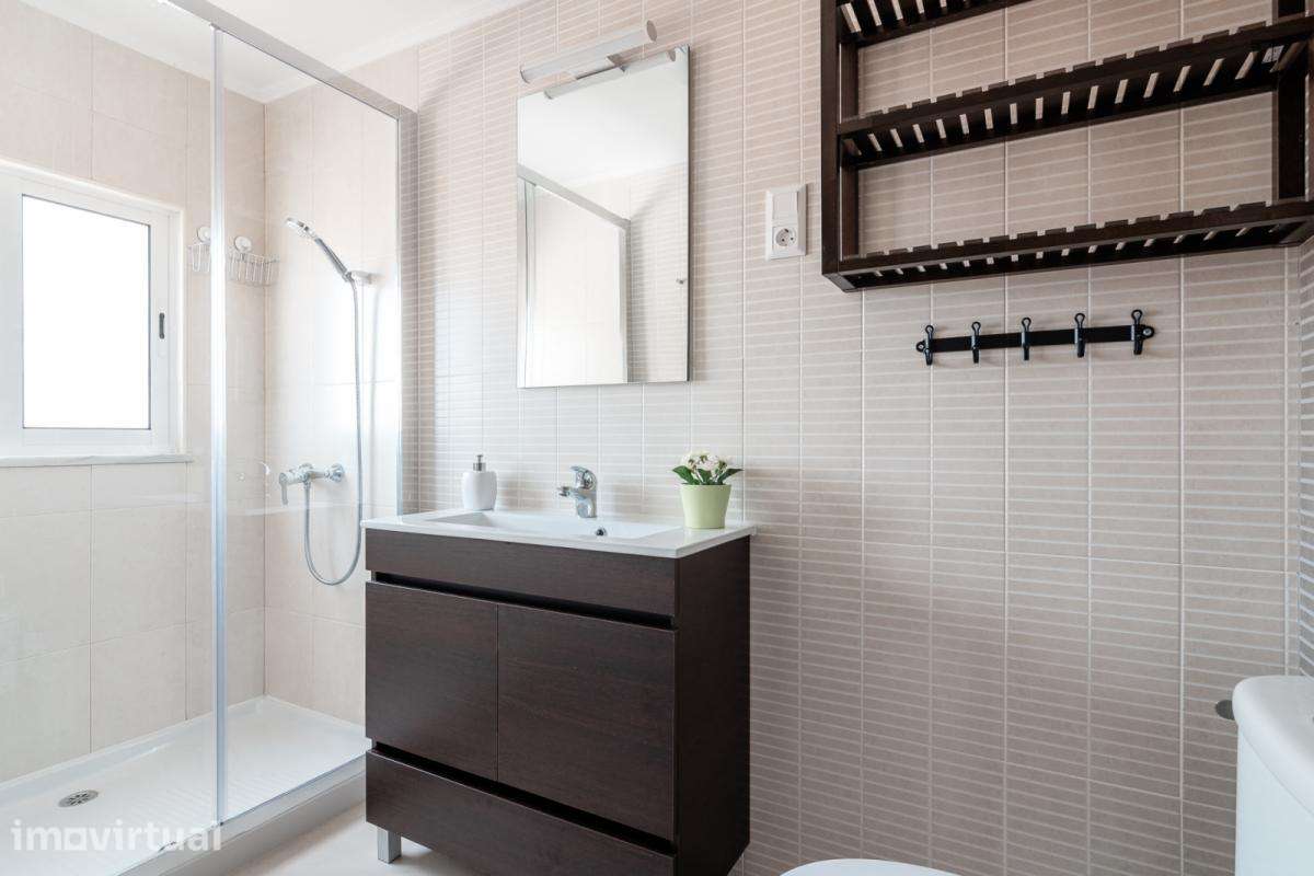Quarto - localizado em Campolide Lisbon - Grande imagem: 2/15