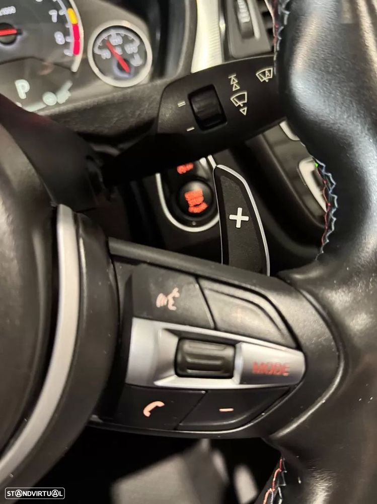 BMW M4 Auto - 40