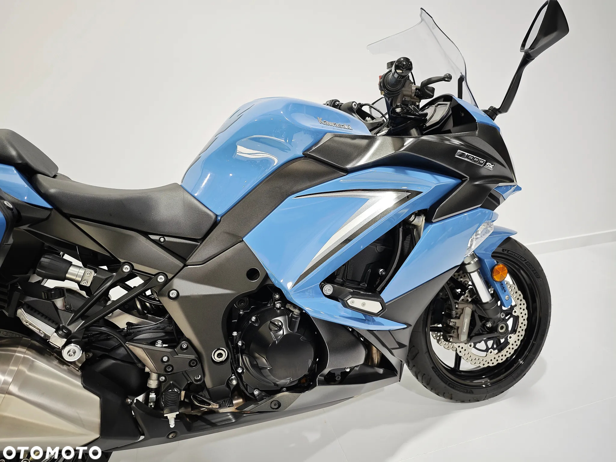 Kawasaki Ninja 1000 SX - 12