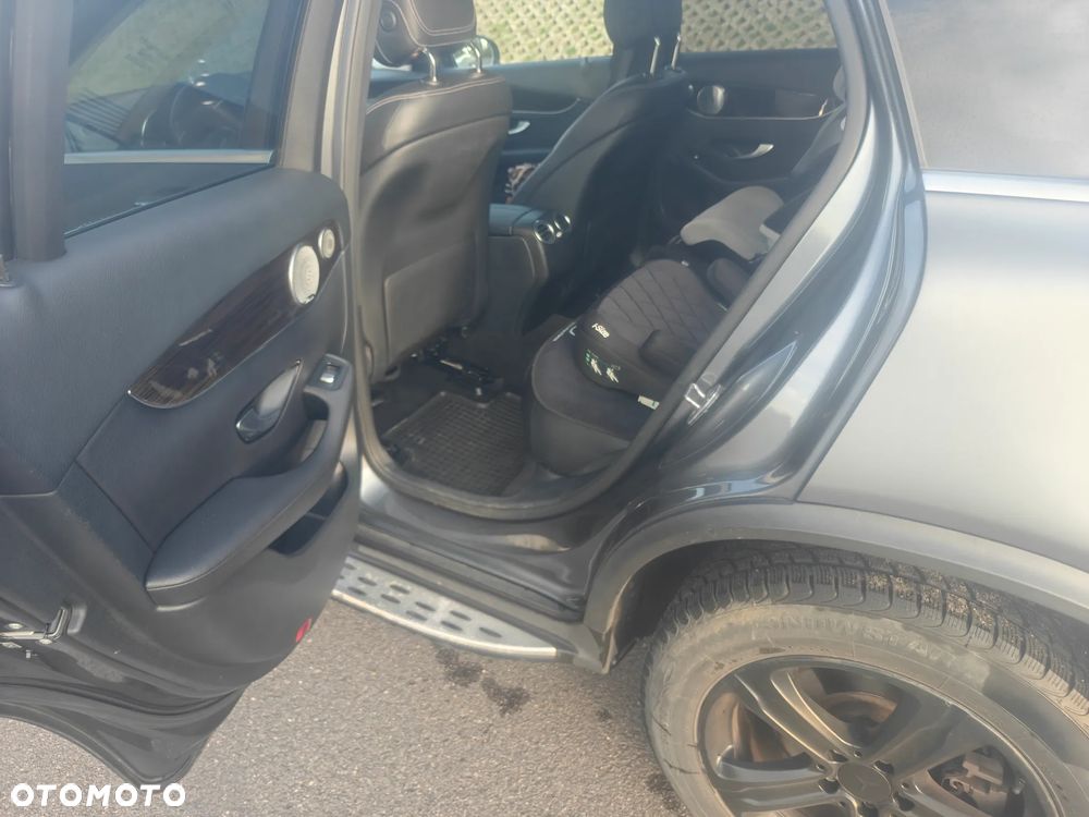 Mercedes-Benz Glc 2016 photo 4