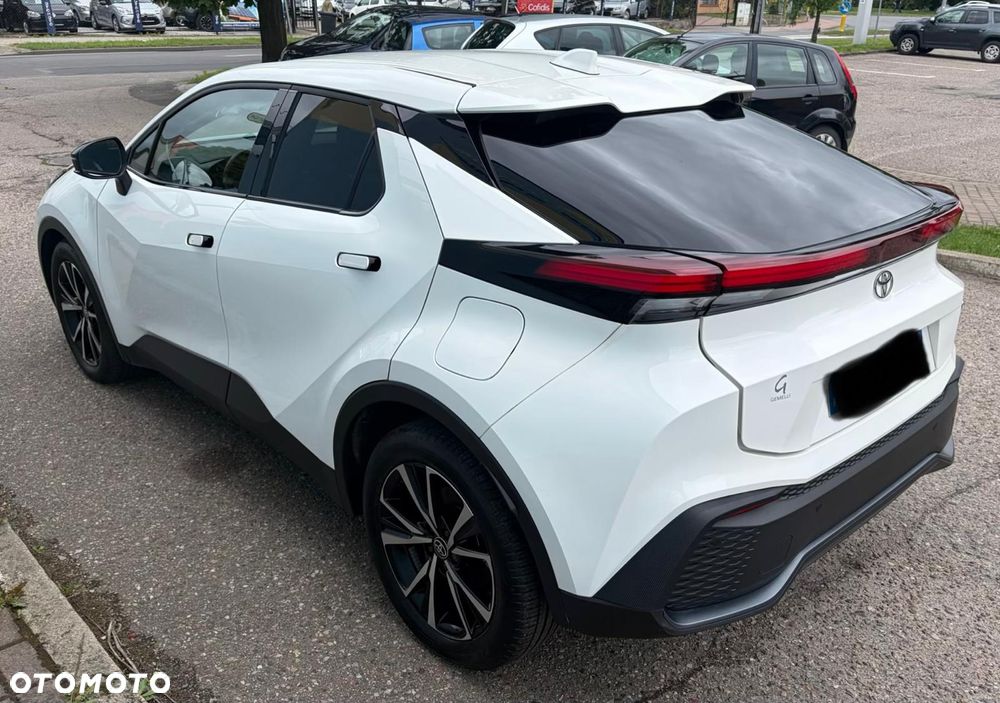Toyota C-HR - 12