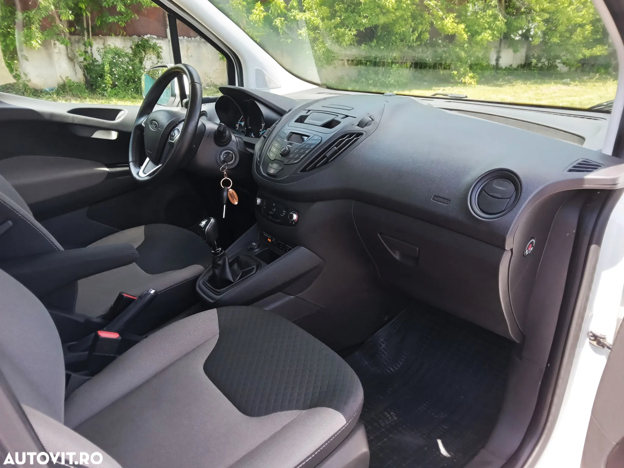 Ford Tourneo Courier 1.5 TDCi Trend - 7
