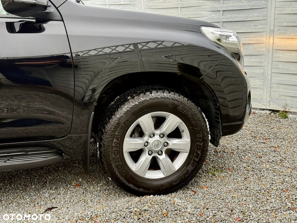 Toyota Land Cruiser LC 2.8 D-4D Premium - 31