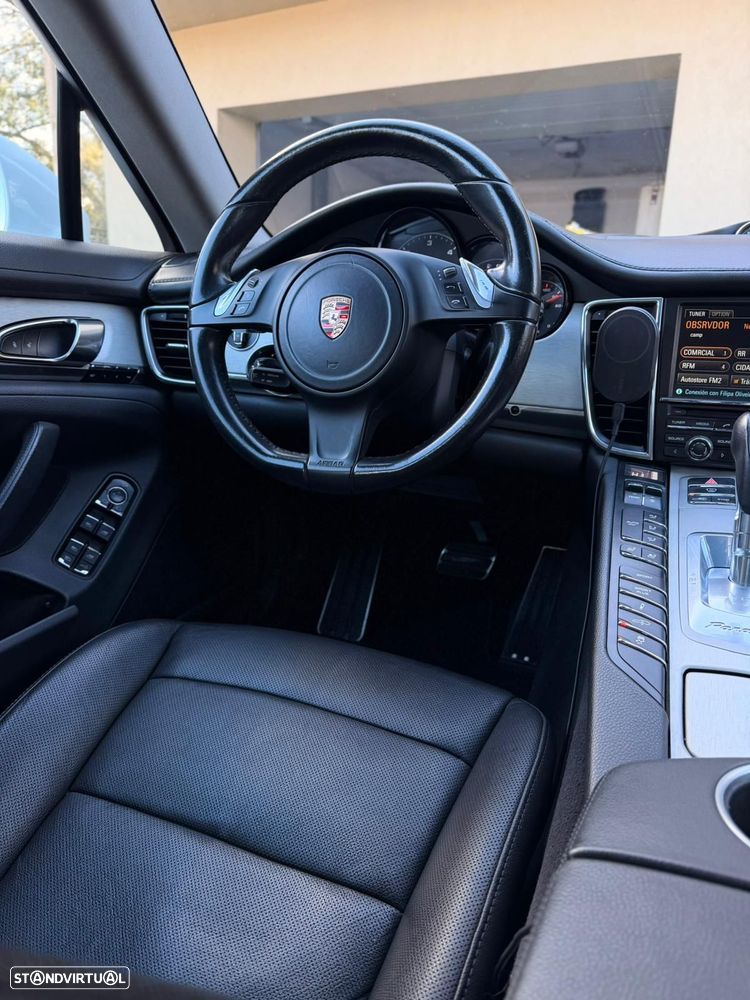 Porsche Panamera - 8