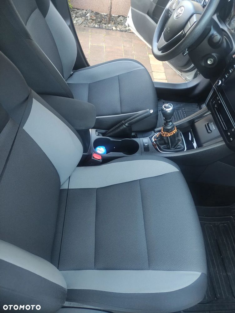 Toyota Auris 1.33 VVT-i Active - 14