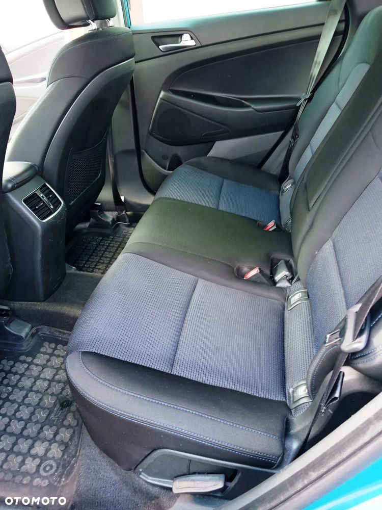 Hyundai Tucson 1.7 CRDI BlueDrive Comfort 2WD - 13