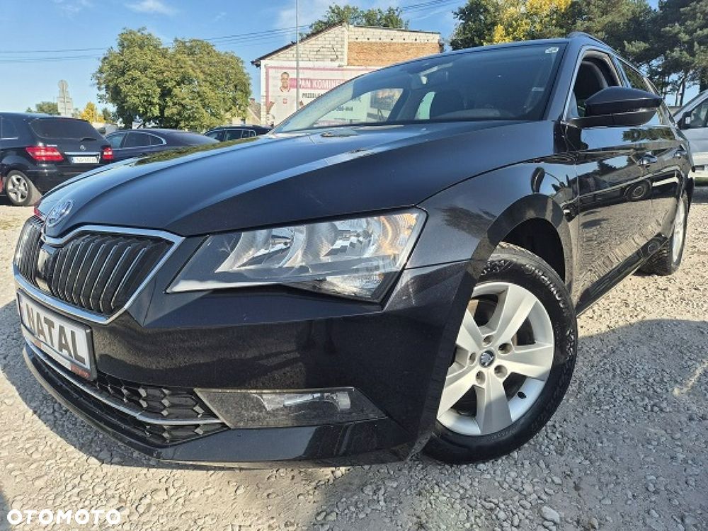 Skoda Superb 2.0 TDI 4x4 DSG Ambition - 2