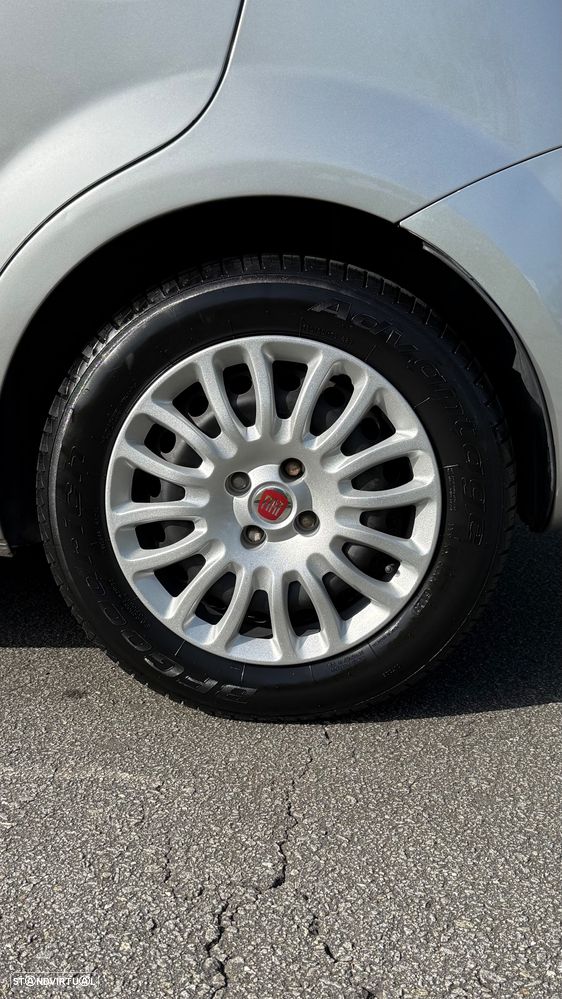 Fiat Punto Evo 1.3 M-Jet Dynamic Style - 24