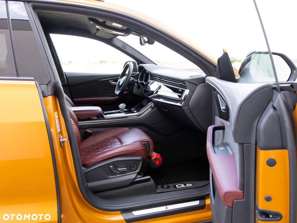 Audi SQ8 - 27