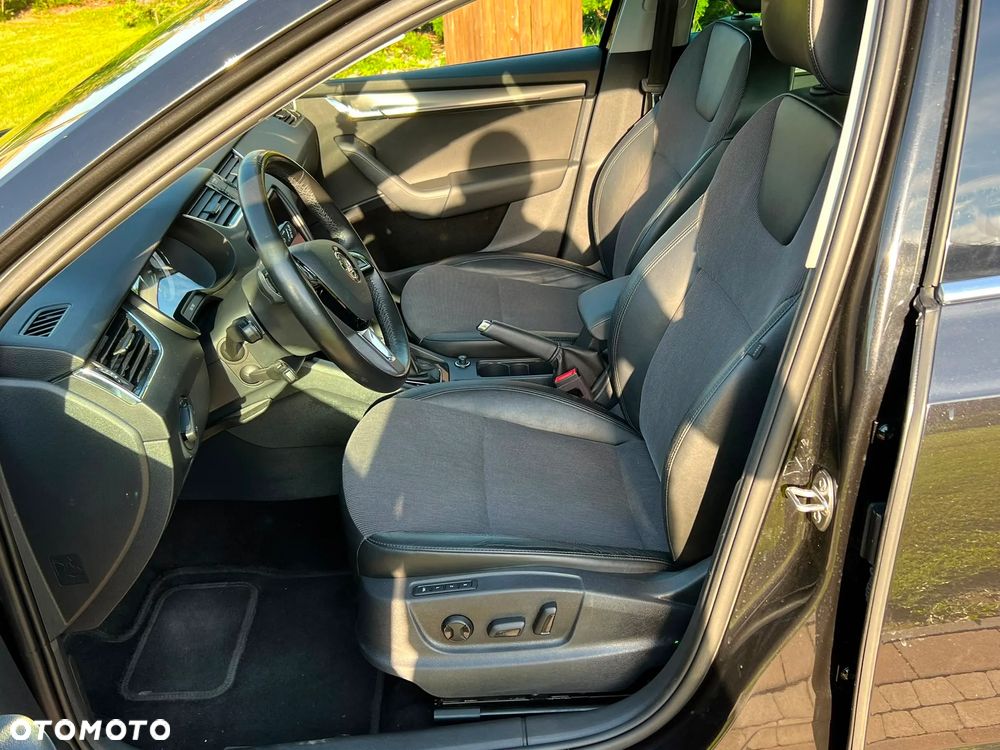 Skoda Octavia 2.0 TDI DSG Premium Edition - 9