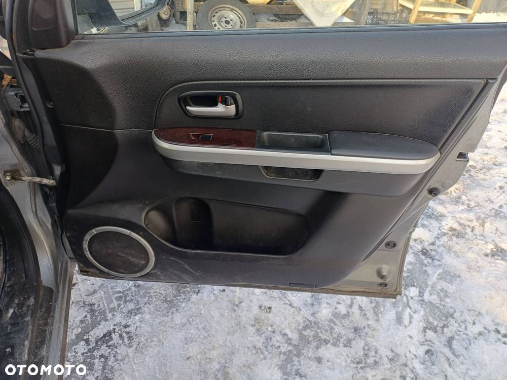 DRZWI KOMPLETNE PRAWY PRZÓD SUZUKI GRAND VITARA II ZDL - 3