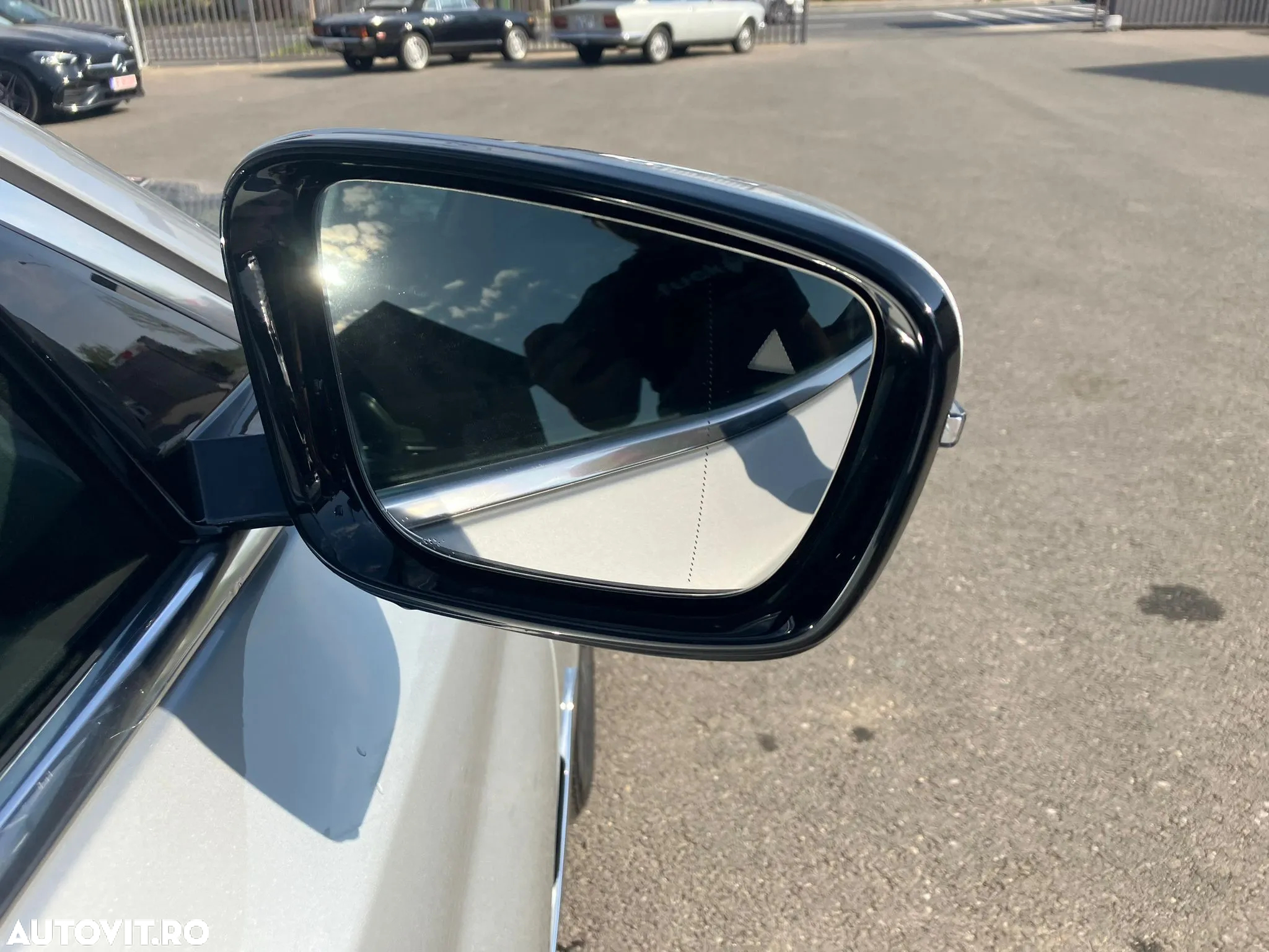 BMW Seria 5 520d AT - 23