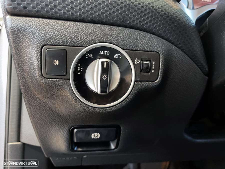 Mercedes-Benz A 180 CDi BE AMG Line Aut. - 15