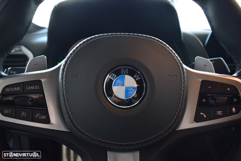 BMW 840 Gran Coupé i Pack M - 29