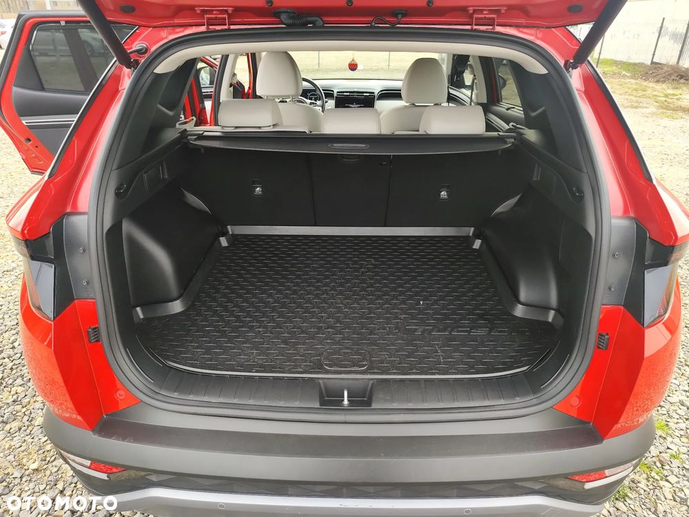 Hyundai Tucson 1.6 T-GDi 48V Platinum 4WD DCT - 22