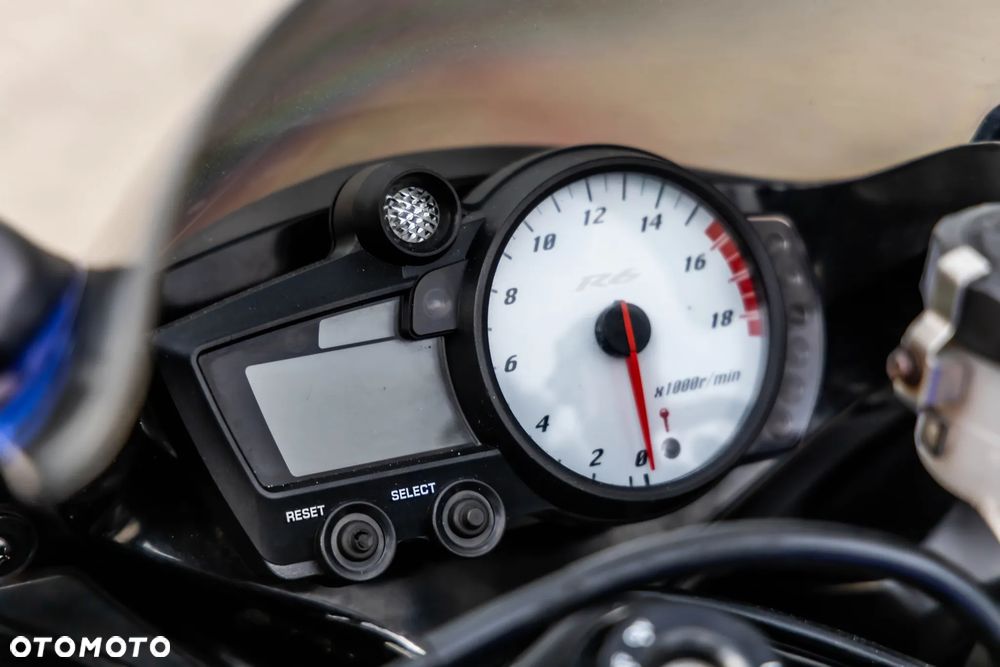 Yamaha R6 - 20