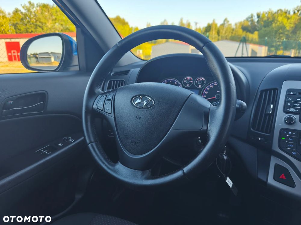 Hyundai i30 1.4 Blue Comfort - 30