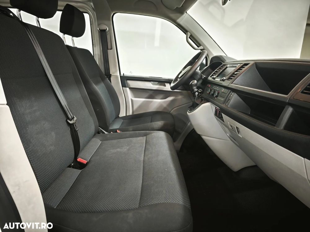 Volkswagen Transporter - 8