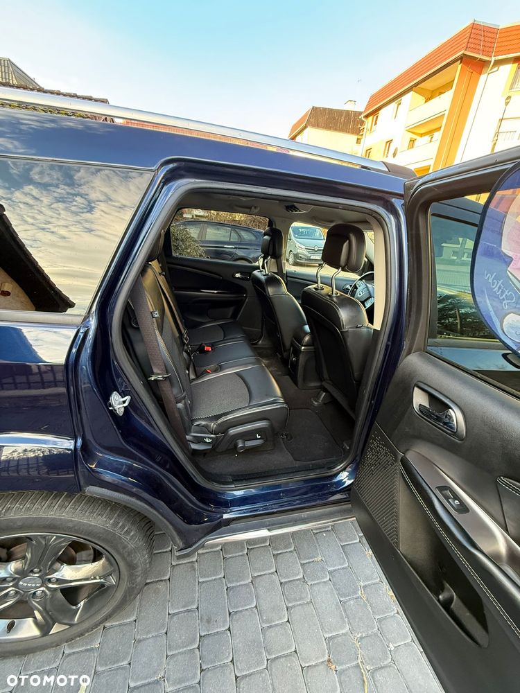 Dodge Journey - 8