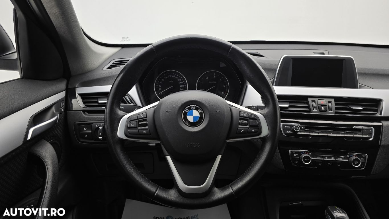 BMW X1 - 15