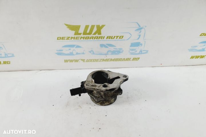 Pompa vacuum vacum 1.5 dci k9k Renault Clio 2  [din 2th facelift] seria - 1