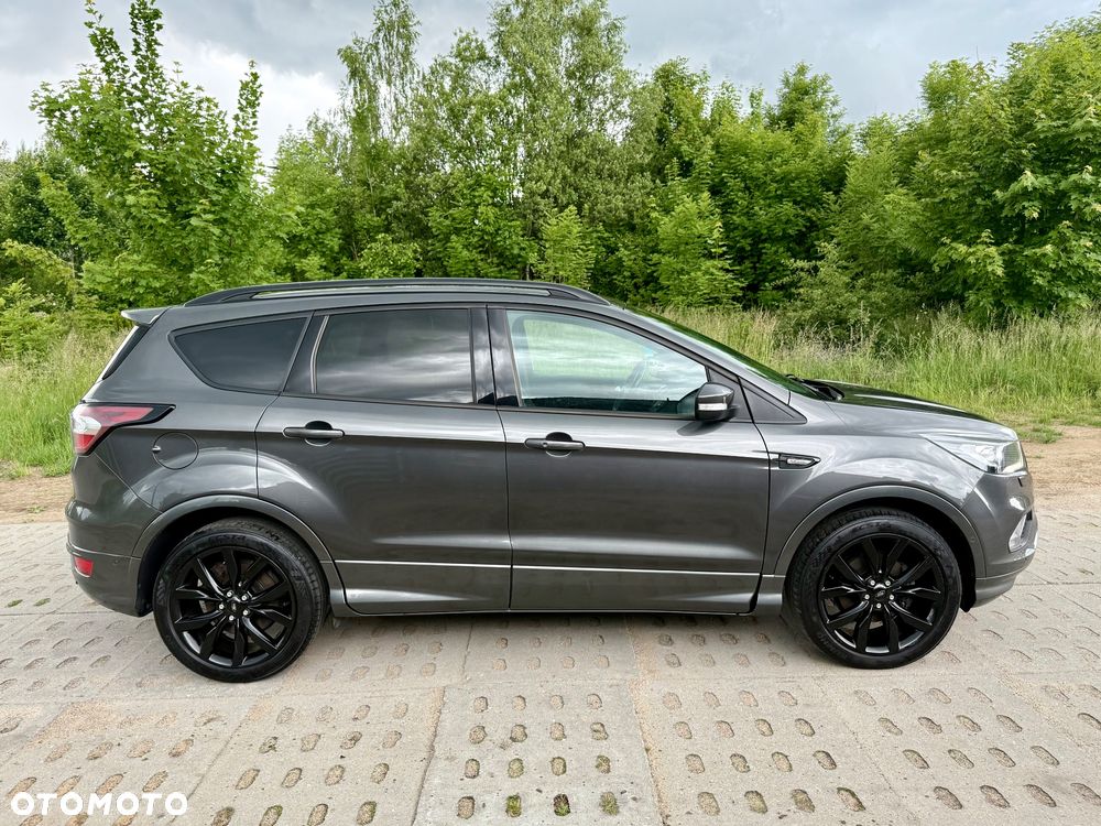 Ford Kuga 1.5 EcoBoost 2x4 ST-Line - 5