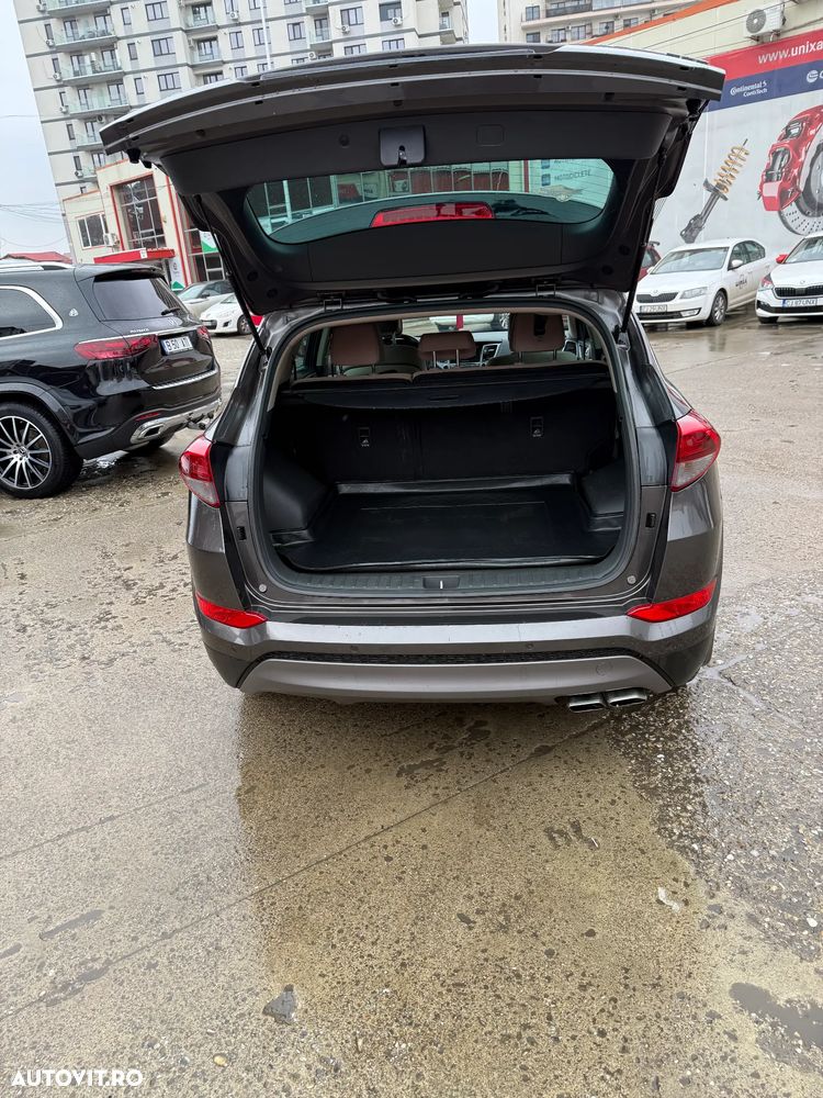 Hyundai Tucson 1.6 T-GDi 4WD 7DCT Luxury+ - 10