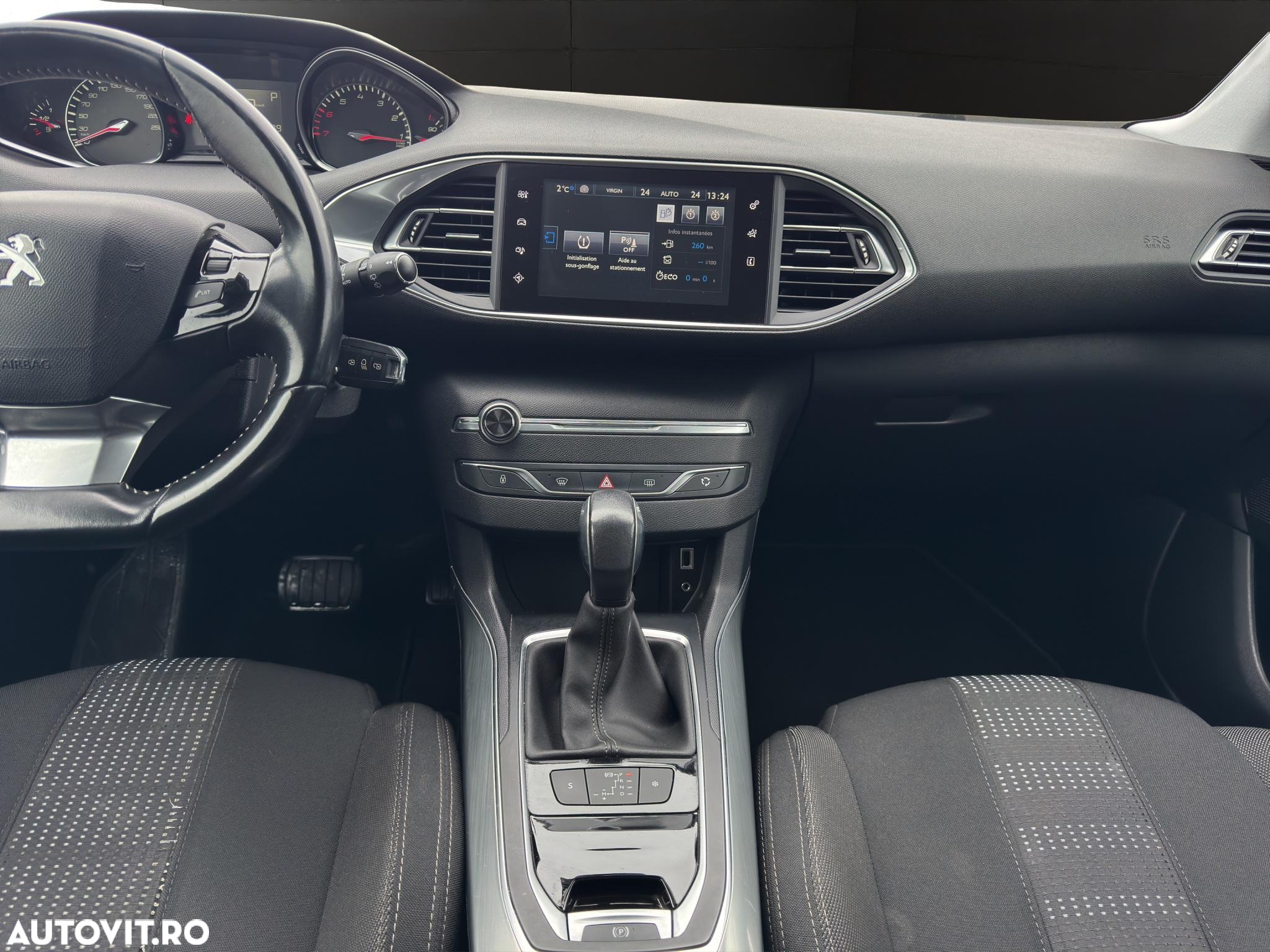 Peugeot 308 SW 1.2 L PureTech Turbo Allure Aut. - 6