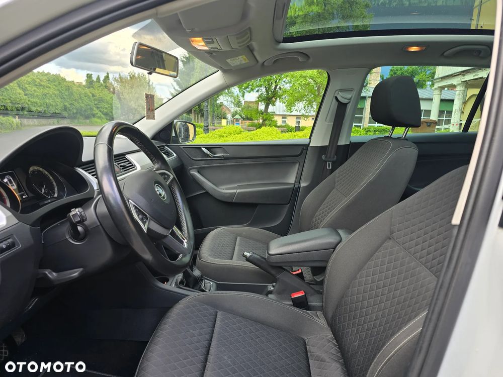 Skoda RAPID 1.2 TSI Green tec Edition - 20